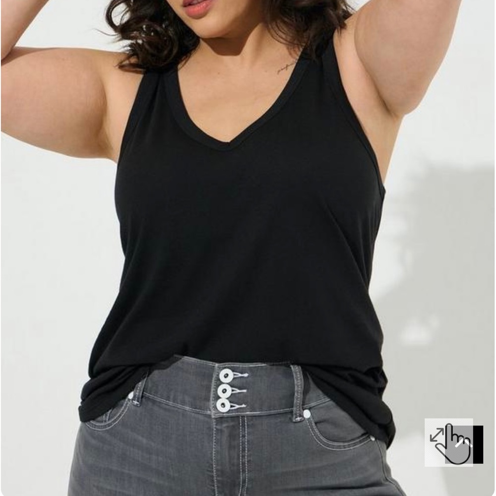 Girlfriend Signature V Neck Tank